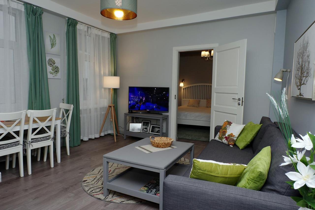 Dream Apartment Near The Old Tower Рига Екстериор снимка